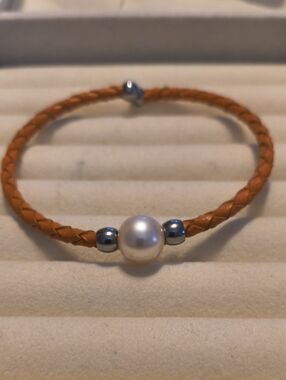 Estate Brown Braided Leather Bracelet with White Pearl & Silver Accents